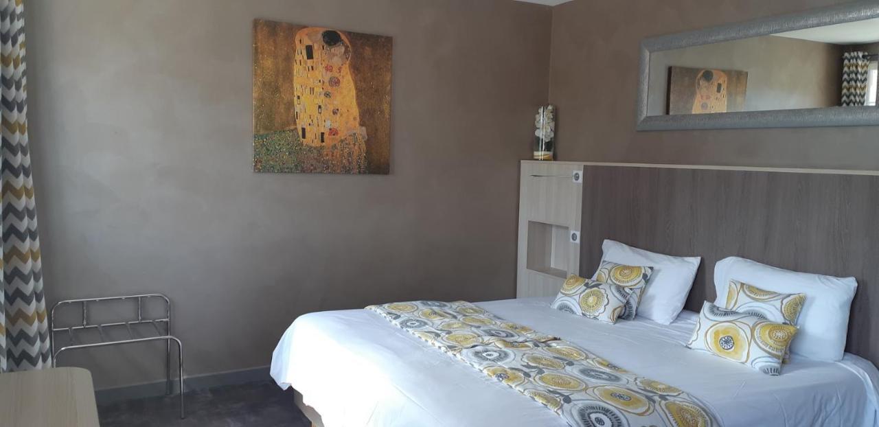 Logis Hotel Beau Site Loubaresse  Εξωτερικό φωτογραφία